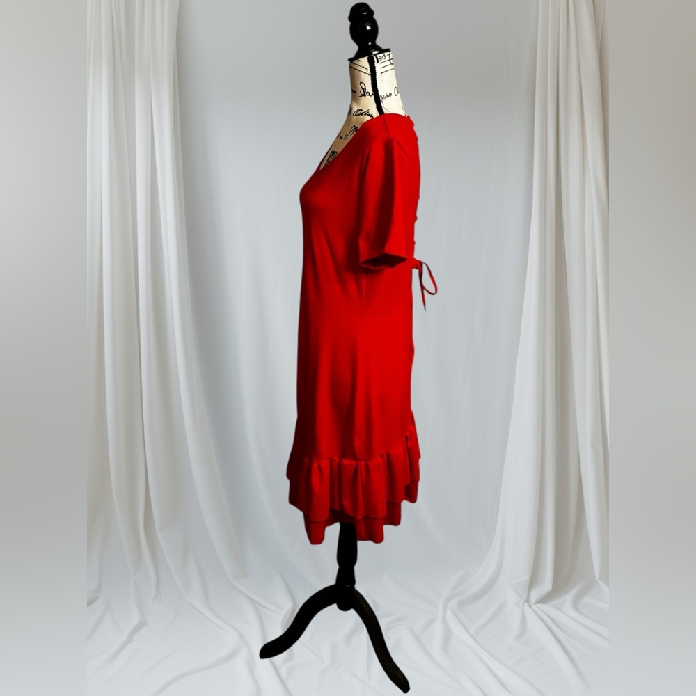 NWT Flamingo 🦩 Vibrant Red Lace Up Layered Ruffle Hem Short Mini Dress Size 2XL - Picture 3 of 13